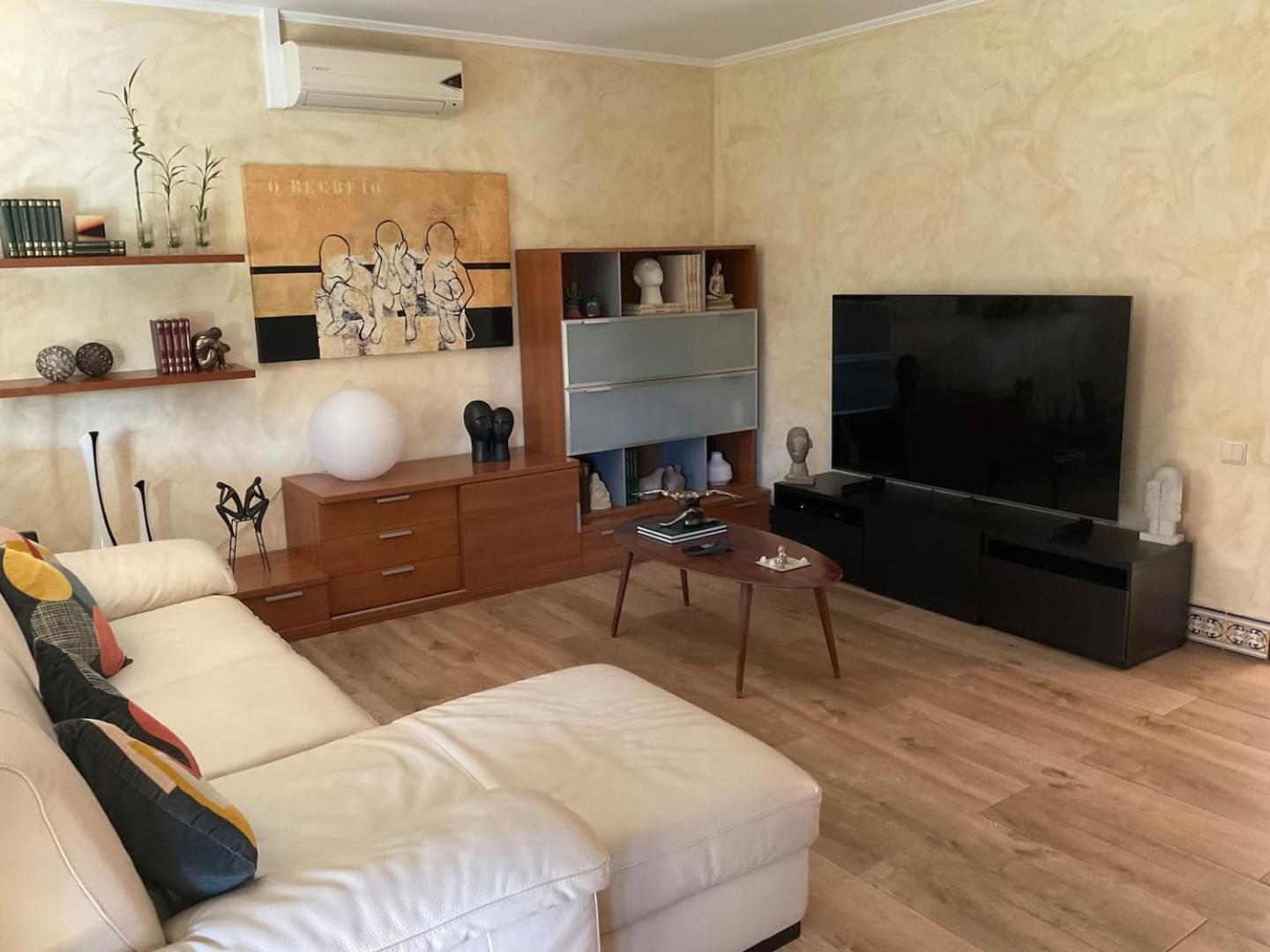 A Casa Do Lago Camarate  Экстерьер фото